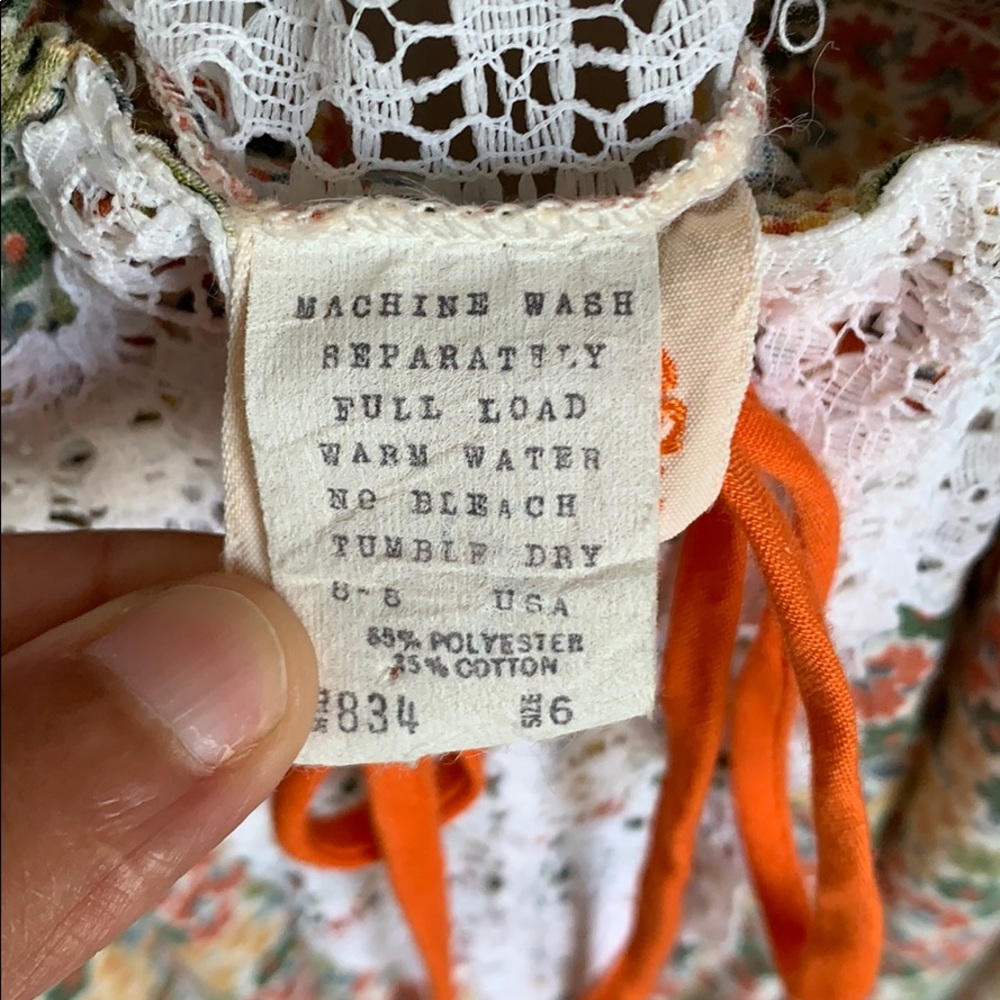 VINTAGE DRESS - Picture 2 of 5